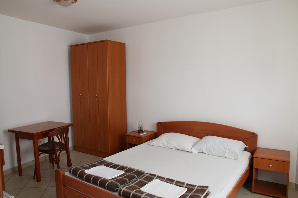 Vera Apartments Budva Pokoj fotografie